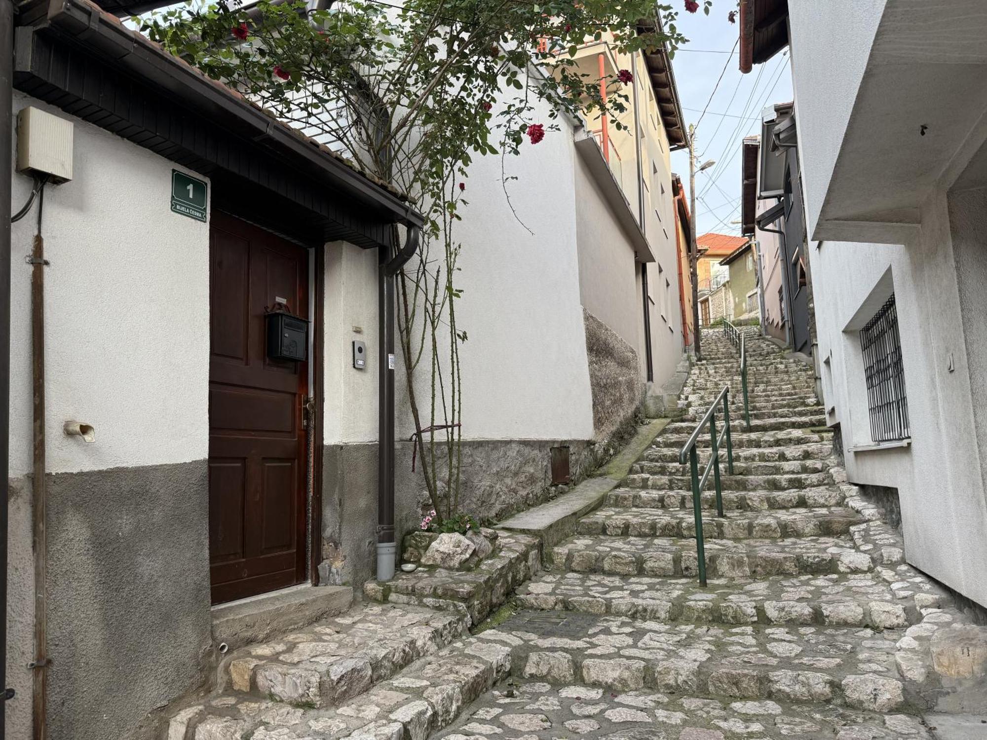 Yasmin Apartment Sarajevo Bagian luar foto
