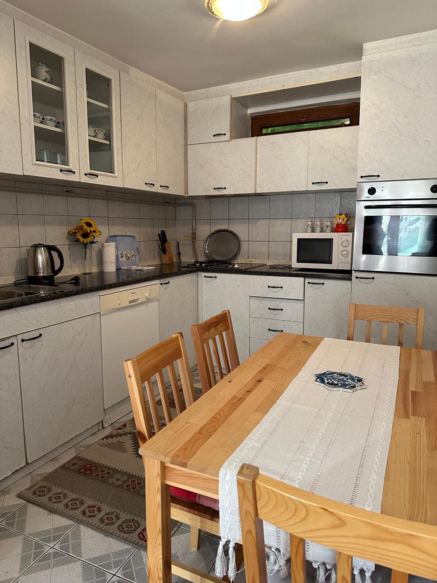 Yasmin Apartment Sarajevo Bagian luar foto