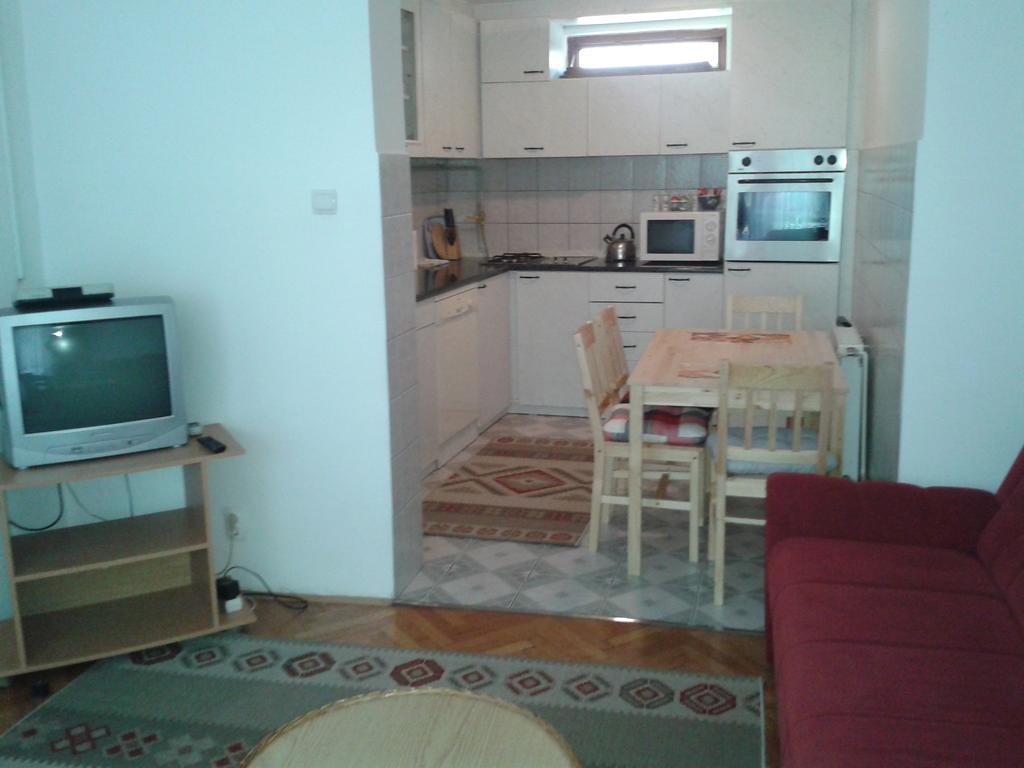 Yasmin Apartment Sarajevo Bagian luar foto